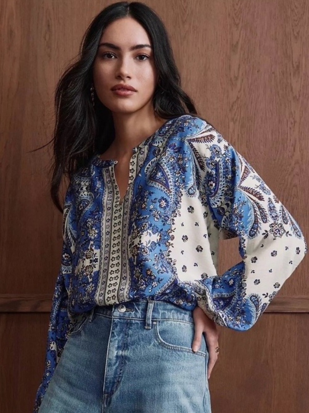 Loft Bandana Print Split Neck Blouse Sz M w MEASUREMENTS Balloon Sleeves